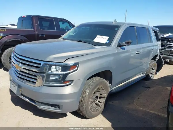 1GNLCDECXJR333101 2018 CHEVROLET TAHOE - Image 2