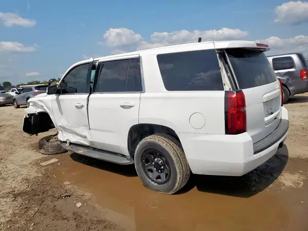 1GNLCDECXKR127827 2019 CHEVROLET TAHOE - Image 2