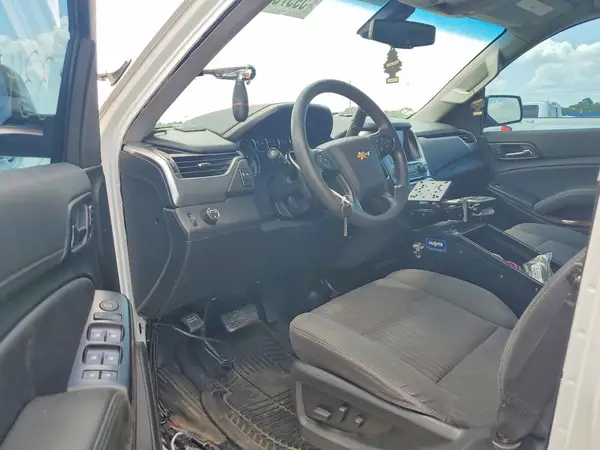 1GNLCDECXKR272656 2019 CHEVROLET TAHOE - Image 8