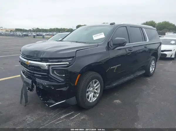 1GNS5BKDXTR215284 2026 CHEVROLET SUBURBAN - Image 2