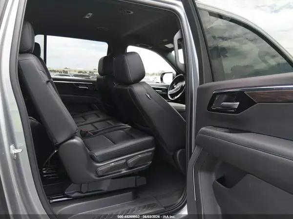 1GNS5BRD5SR337989 2025 CHEVROLET SUBURBAN - Image 8