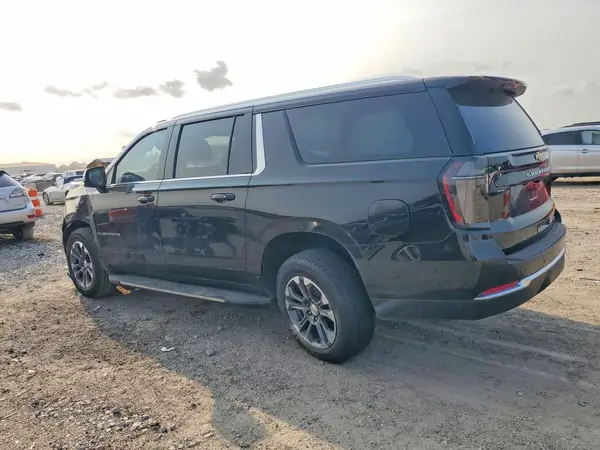 1GNS5CKD7TR334724 2026 CHEVROLET SUBURBAN - Image 2