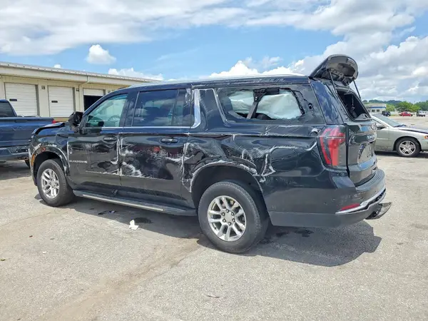 1GNS5CRD4SR204582 2025 CHEVROLET SUBURBAN - Image 2