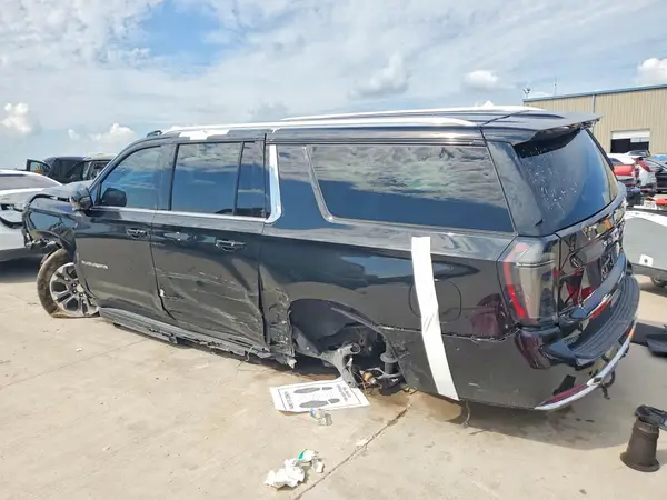 1GNS5CRD5SR201061 2025 CHEVROLET SUBURBAN - Image 2