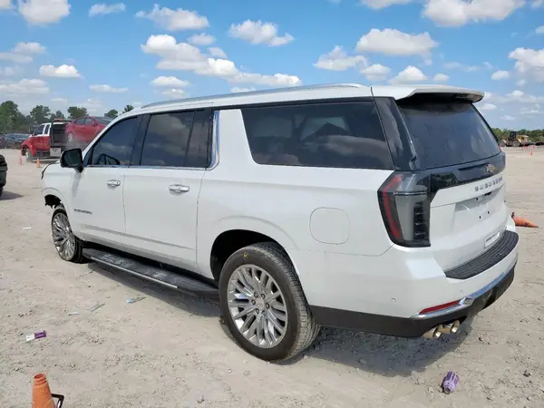 1GNS5FRD2SR237288 2025 CHEVROLET SUBURBAN - Image 2