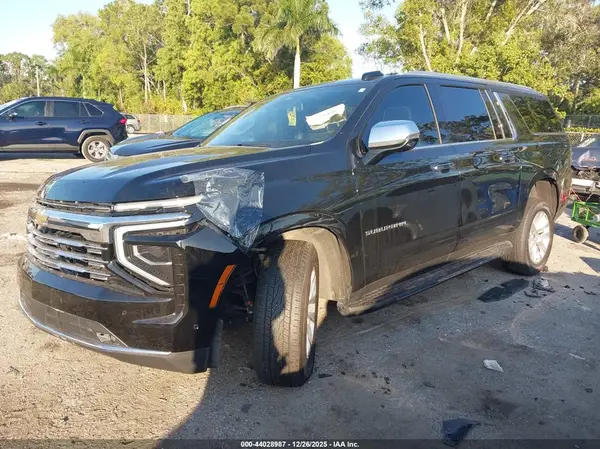 1GNS5FRD7SR270979 2025 CHEVROLET SUBURBAN - Image 2