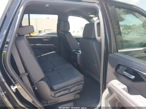 1GNS5NKD0TR204926 2026 CHEVROLET TAHOE - Image 8