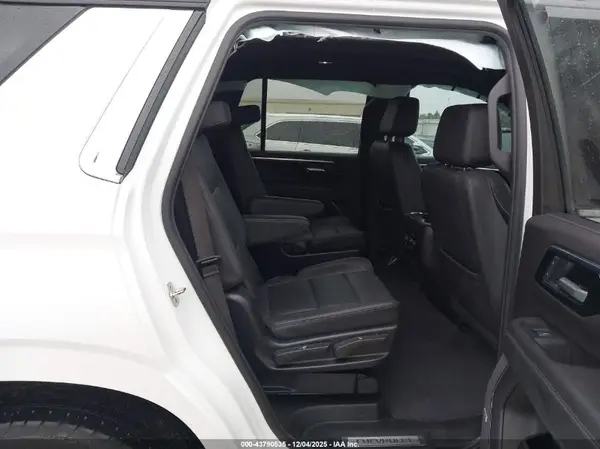 1GNS5NRD2SR101592 2025 CHEVROLET TAHOE - Image 8