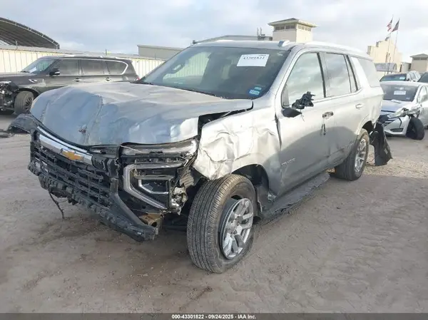 1GNS5NRD7SR175798 2025 CHEVROLET TAHOE - Image 2