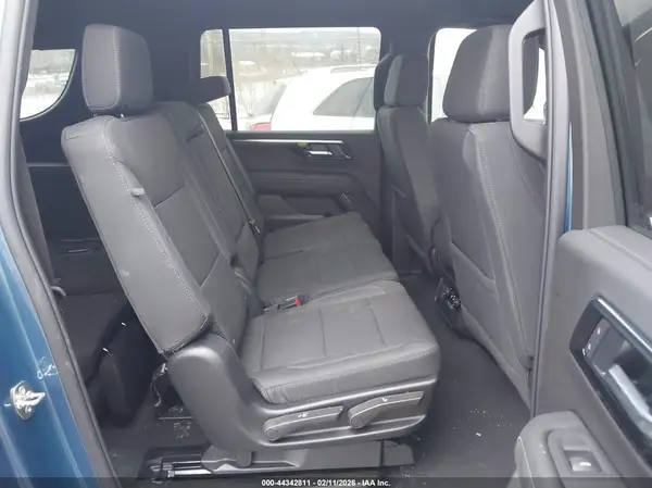 1GNS6BED5TR127414 2026 CHEVROLET SUBURBAN - Image 8
