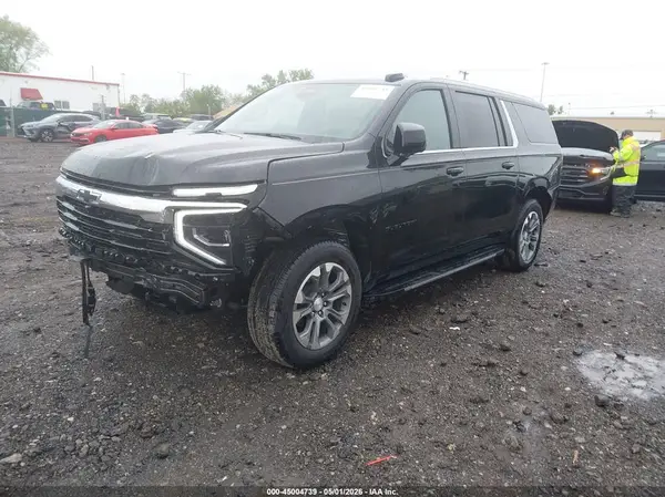 1GNS6BRD0SR262244 2025 CHEVROLET SUBURBAN - Image 2