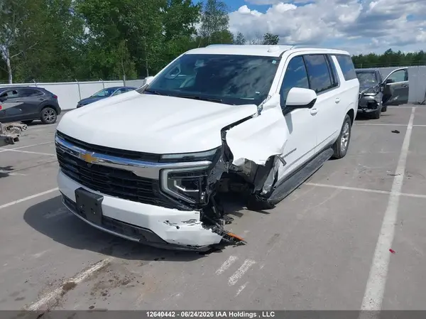 1GNS6BRD2SR130537 2025 CHEVROLET SUBURBAN - Image 2