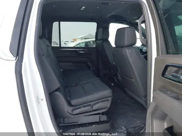 1GNS6CKD1TR149243 2026 CHEVROLET SUBURBAN - Image 8