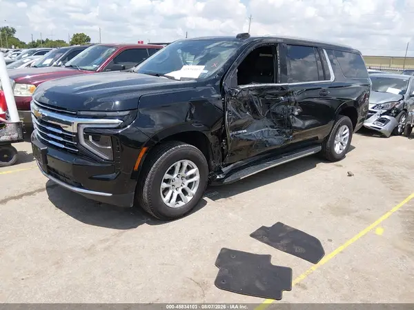 1GNS6CKD8TR226156 2026 CHEVROLET SUBURBAN - Image 2