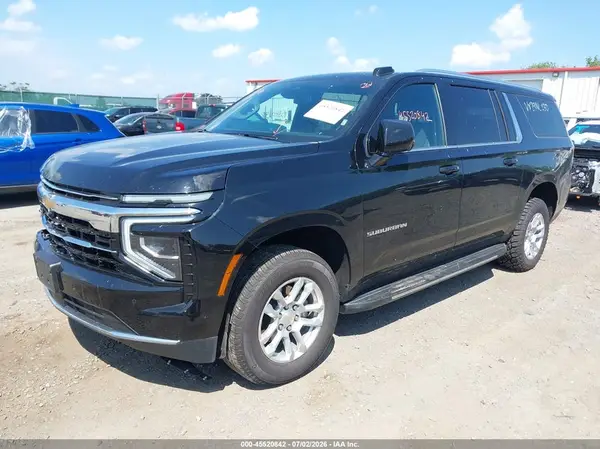 1GNS6CKDXTR302329 2026 CHEVROLET SUBURBAN - Image 2