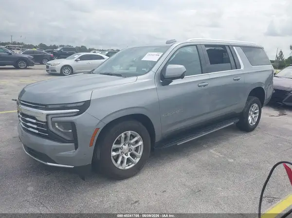 1GNS6CRD2SR178626 2025 CHEVROLET SUBURBAN - Image 2