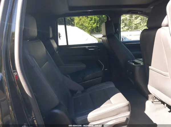 1GNS6CRDXSR275816 2025 CHEVROLET SUBURBAN - Image 8