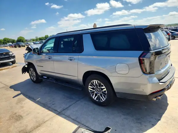 1GNS6DR83SR355578 2025 CHEVROLET SUBURBAN - Image 2