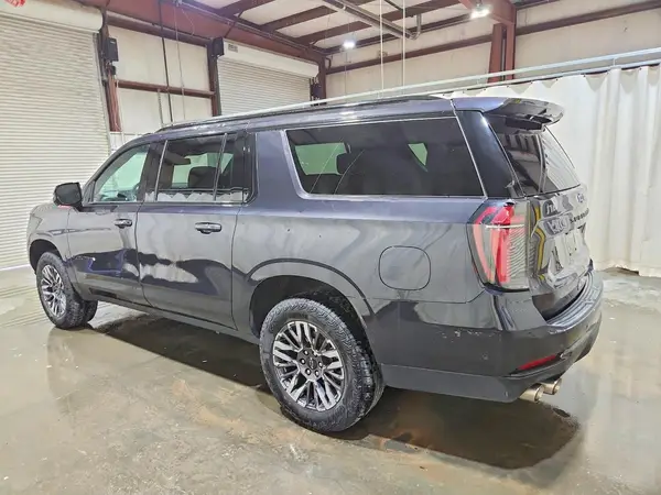 1GNS6DRD0SR280125 2025 CHEVROLET SUBURBAN - Image 2