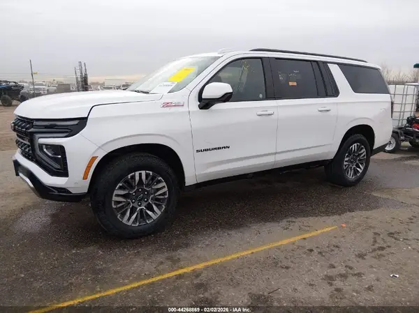 1GNS6DRD1SR227384 2025 CHEVROLET SUBURBAN - Image 2