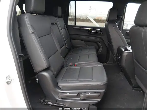 1GNS6DRD1SR227384 2025 CHEVROLET SUBURBAN - Image 8