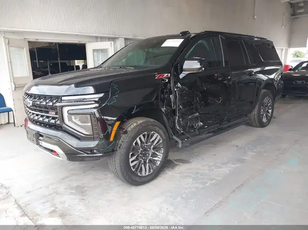 1GNS6DRD2SR282068 2025 CHEVROLET SUBURBAN - Image 2
