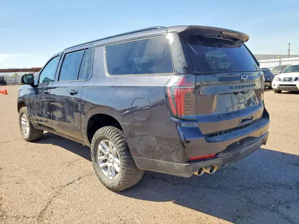 1GNS6DRD4SR367025 2025 CHEVROLET SUBURBAN - Image 2