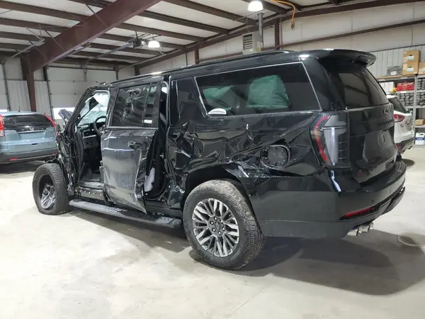 1GNS6DRD6SR113994 2025 CHEVROLET SUBURBAN - Image 2