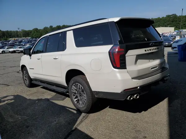 1GNS6DRD7SR251060 2025 CHEVROLET SUBURBAN - Image 2