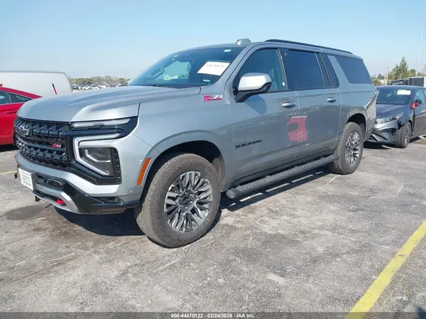 1GNS6DRD8SR218150 2025 CHEVROLET SUBURBAN - Image 2