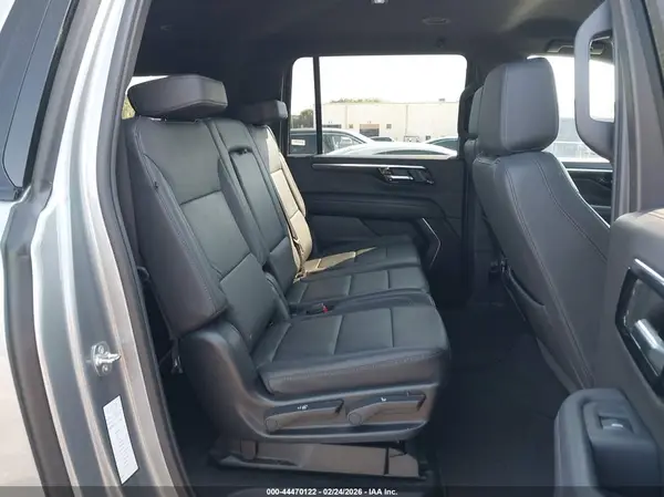 1GNS6DRD8SR218150 2025 CHEVROLET SUBURBAN - Image 8