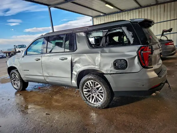 1GNS6DRD9SR330388 2025 CHEVROLET SUBURBAN - Image 2