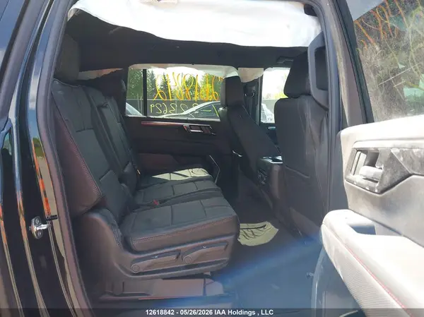 1GNS6EKD1TR323629 2026 CHEVROLET SUBURBAN - Image 8