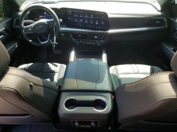 1GNS6ERD0SR159827 2025 CHEVROLET SUBURBAN - Image 8