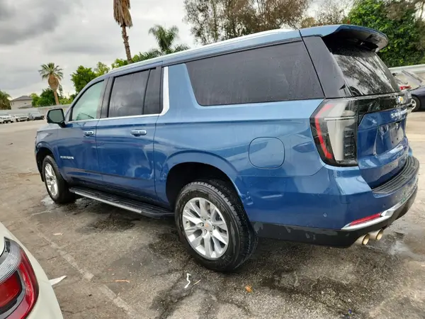 1GNS6FRD4SR288918 2025 CHEVROLET SUBURBAN - Image 2