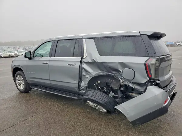1GNS6FRD7SR411496 2025 CHEVROLET SUBURBAN - Image 2