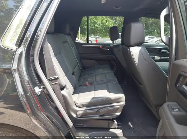 1GNS6NKDXTR266489 2026 CHEVROLET TAHOE - Image 8