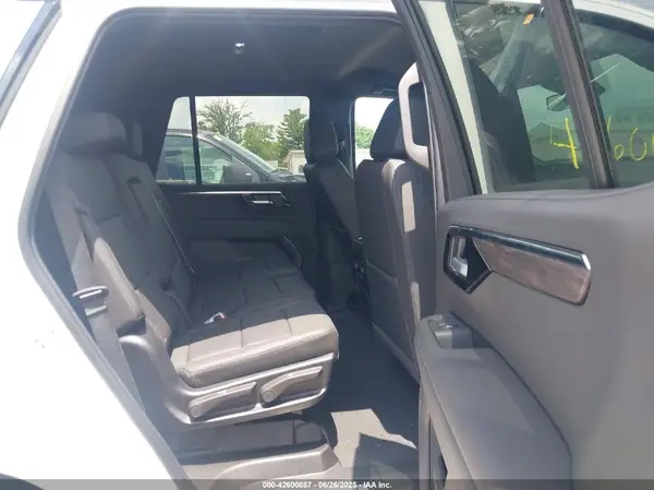 1GNS6NRD1SR294282 2025 CHEVROLET TAHOE - Image 8