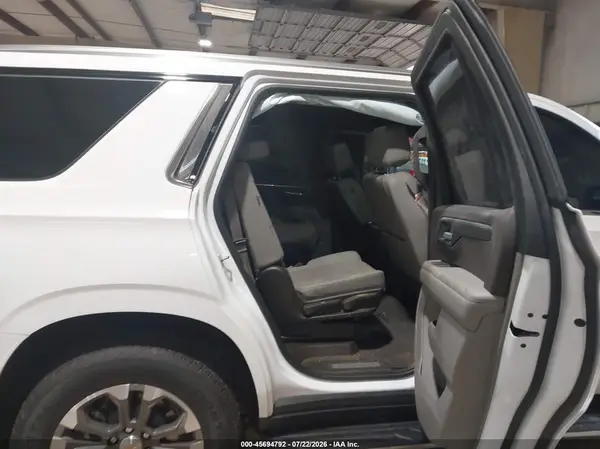 1GNS6NRD2SR133715 2025 CHEVROLET TAHOE - Image 8