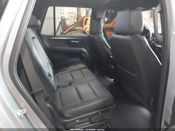 1GNS6NRD3SR268816 2025 CHEVROLET TAHOE - Image 8