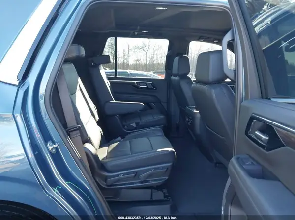 1GNS6NRD8SR129202 2025 CHEVROLET TAHOE - Image 8