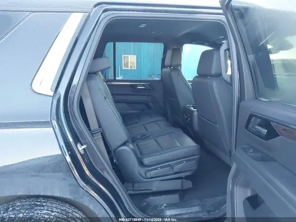 1GNS6NRD8SR220776 2025 CHEVROLET TAHOE - Image 8