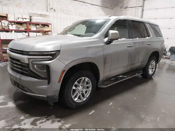1GNS6NRDXSR239555 2025 CHEVROLET TAHOE - Image 2