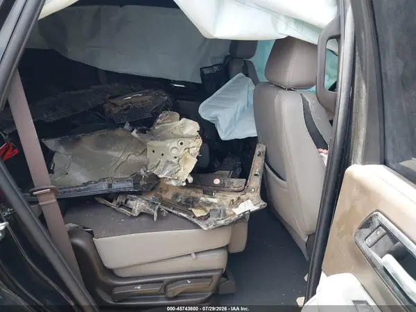 1GNS6PR85SR375994 2025 CHEVROLET TAHOE - Image 8