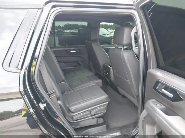 1GNS6PRD6SR173047 2025 CHEVROLET TAHOE - Image 8