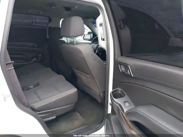 1GNSCAEC1HR210338 2017 CHEVROLET TAHOE - Image 8