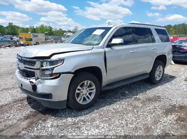 1GNSCAEC1HR302257 2017 CHEVROLET TAHOE - Image 2