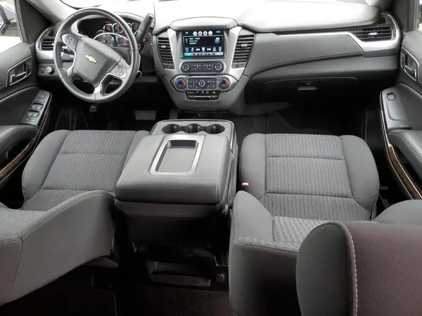 1GNSCAEC7JR362503 2018 CHEVROLET TAHOE - Image 8