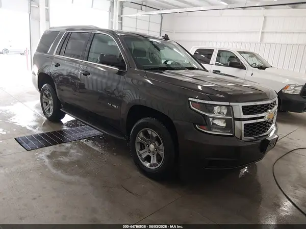 1GNSCAEC8JR282935 2018 CHEVROLET TAHOE - Image 1