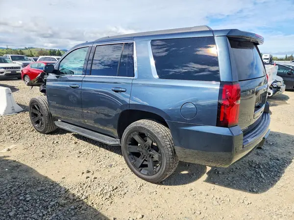 1GNSCAEC8LR298622 2020 CHEVROLET TAHOE - Image 2